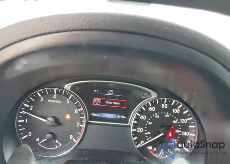 2017 Nissan Altima 2.5 из США, поврежденный, VIN 1N4AL3AP8HN316064